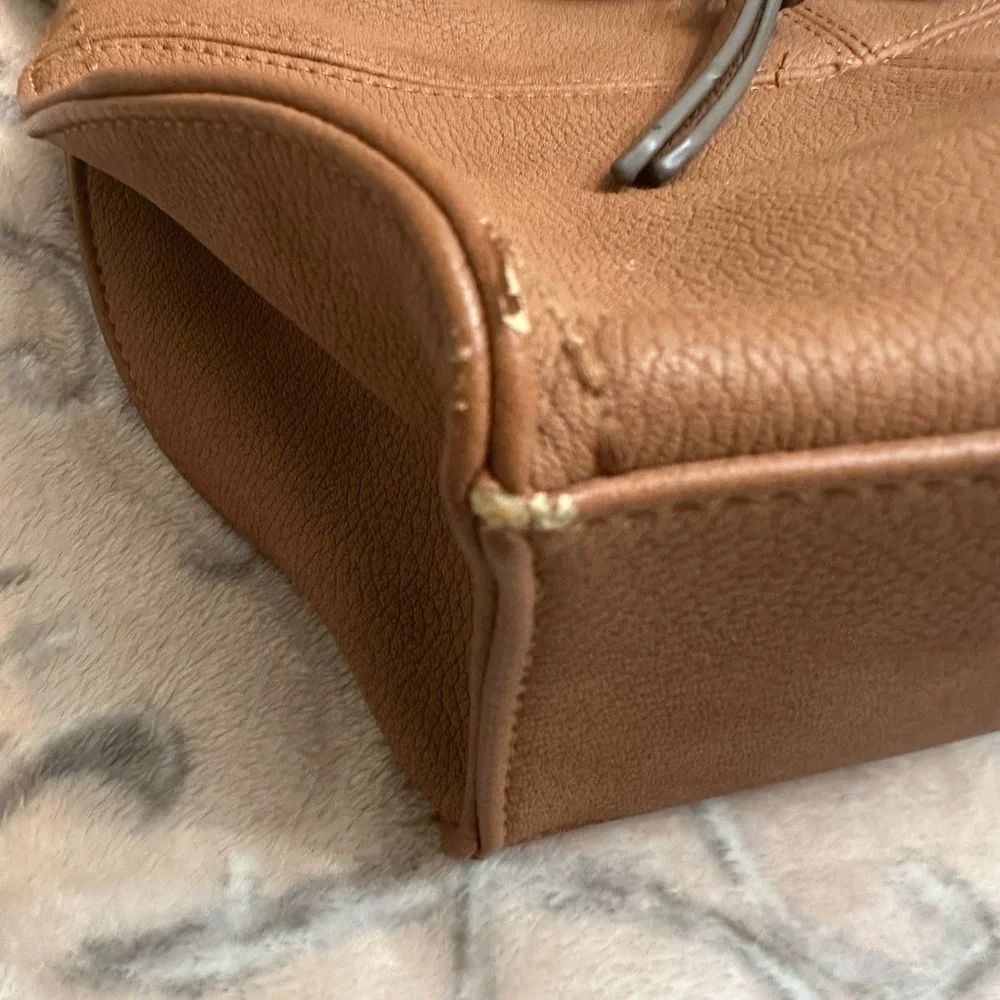 Chic Brown Faux Leather Crossbody Bag‎